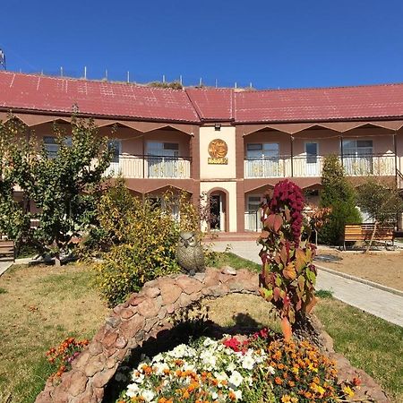 Hotel Natalia Kaji-Say 외부 사진